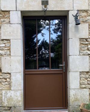 Installation de menuiserie aluminium à Cosne sur Loire