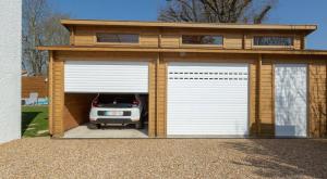 Installation d’une porte de garage enroulable