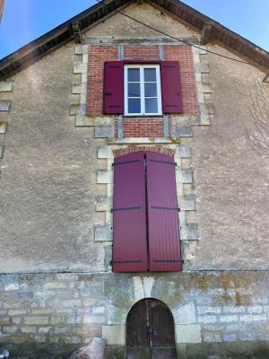 Domobaie menuiserie à Nevers installe des fenêtres pvc volet battant aluminium et porte d’entrée à Nevers